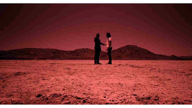 To Hell with a Bullet (2013) Screenshot 2