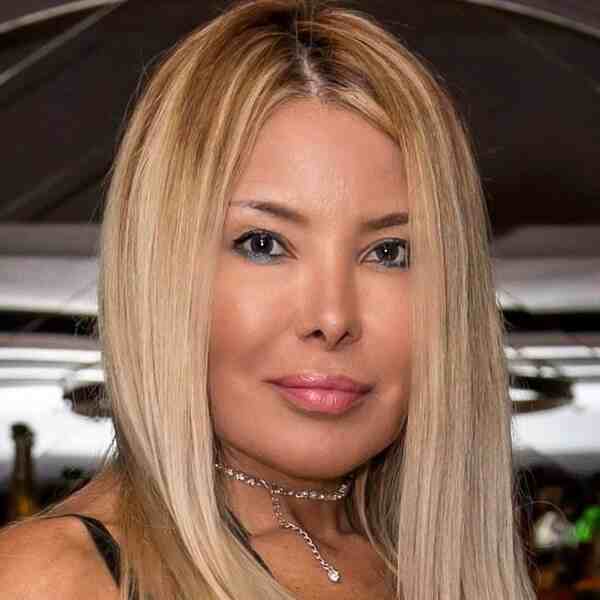 Jebadiah's Axe (2013) starring Deborah Funes on DVD DVD Jebadiah's Axe (2013) Screenshot 3