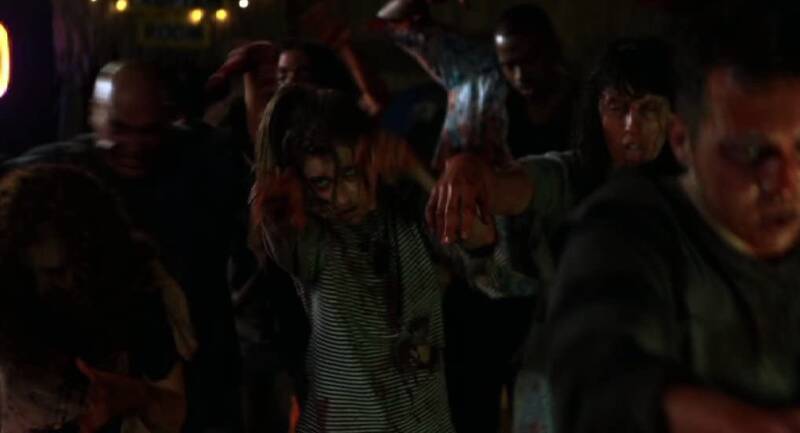 Zombies Vs. Strippers (2012) Screenshot 2