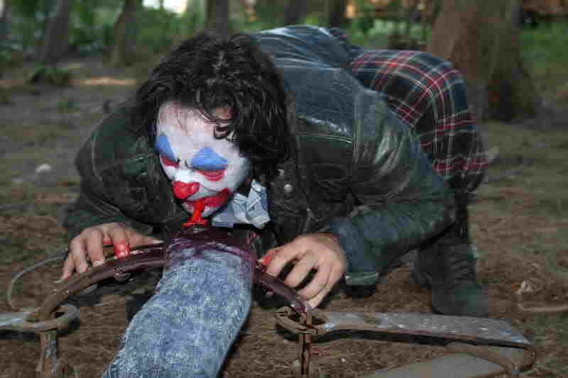 Big Top Evil (2019) Screenshot 3