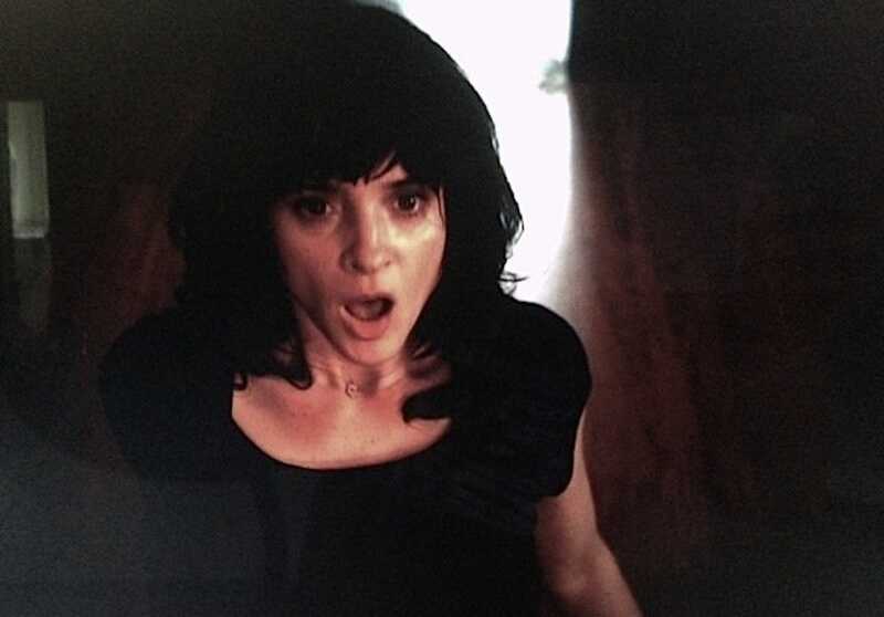 2 Bedroom 1 Bath (2014) Screenshot 3