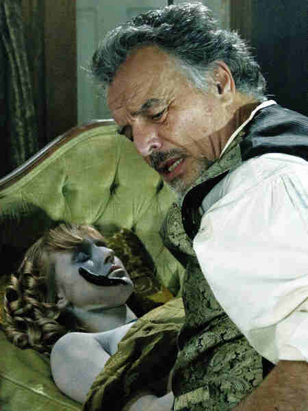 Dead Still (2014) Screenshot 2
