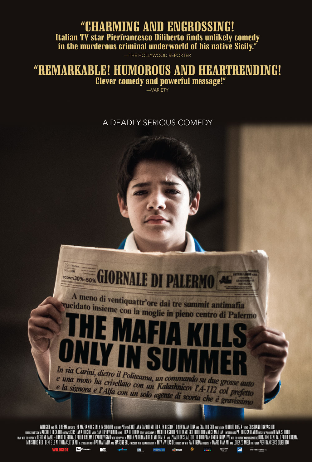 The Mafia Kills Only in Summer (2013) Screenshot 5