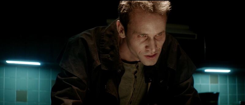 Fire City: End of Days (2015) Screenshot 2