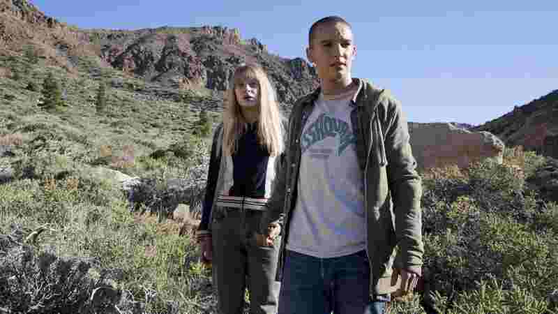 Don't Grow Up (2015) Screenshot 5