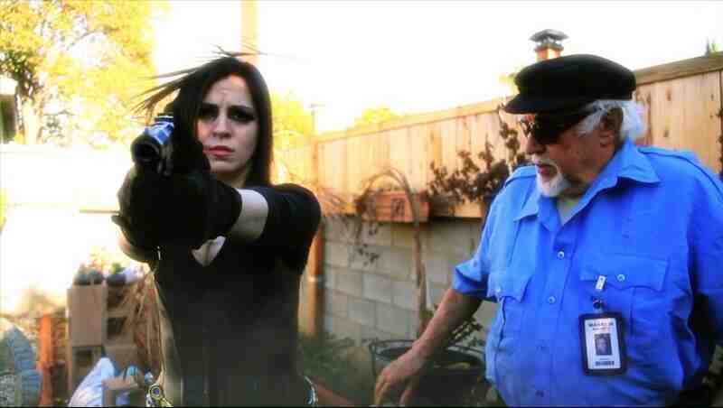 Caesar and Otto's Paranormal Halloween (2015) Screenshot 5