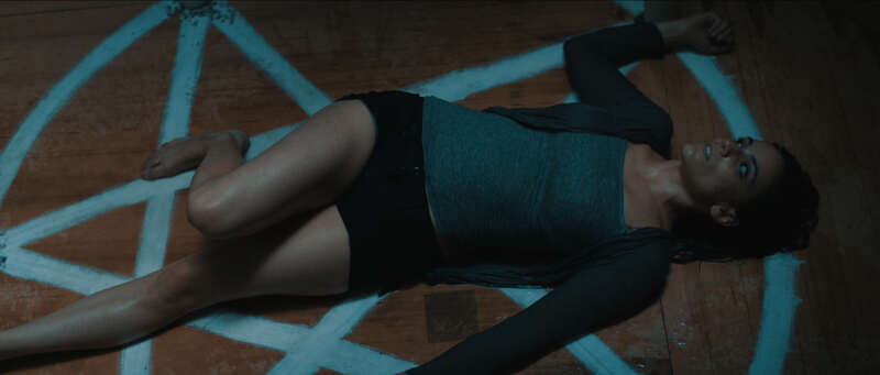 Dwelling (2016) Screenshot 3