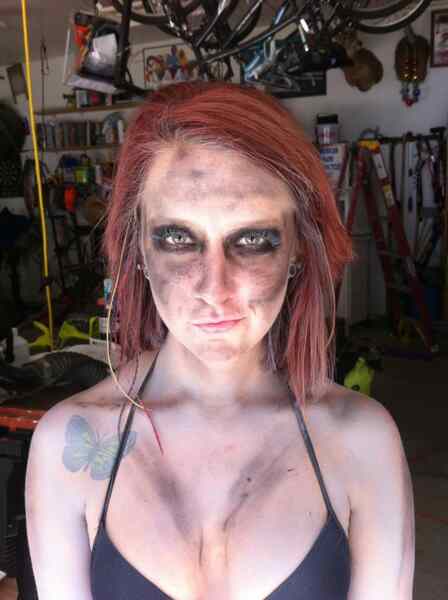 Zombies of Carnage (2013) Screenshot 5
