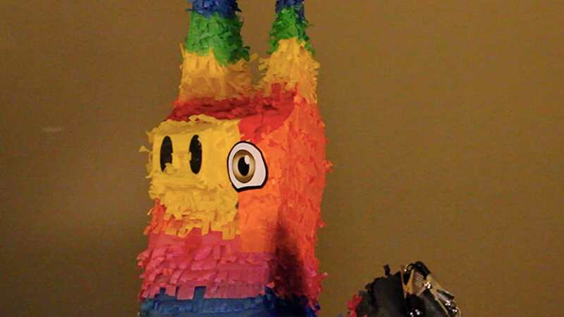 Killer Piñata (2015) Screenshot 3