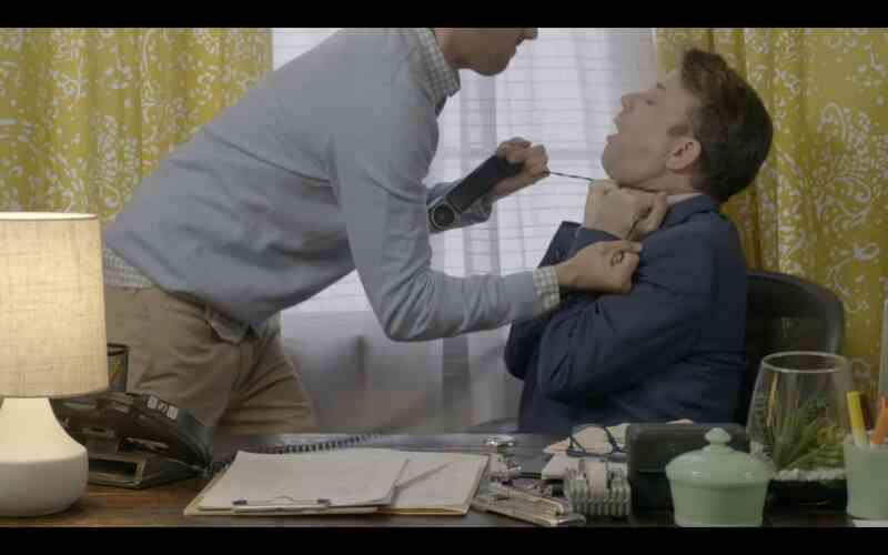You're Killing Me (2015) Screenshot 4