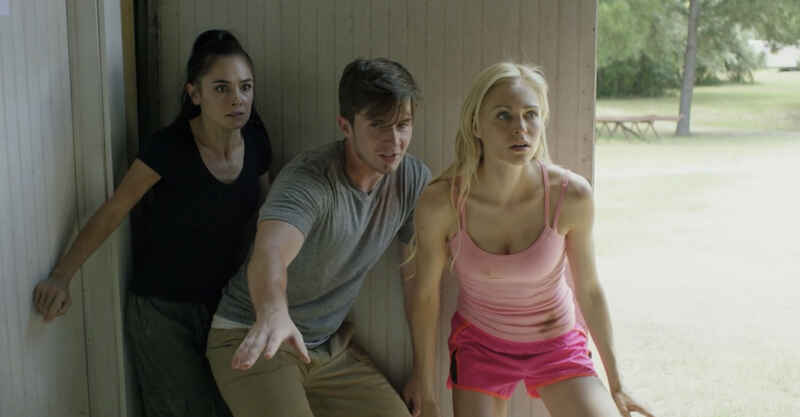 Terror Birds (2016) Screenshot 4