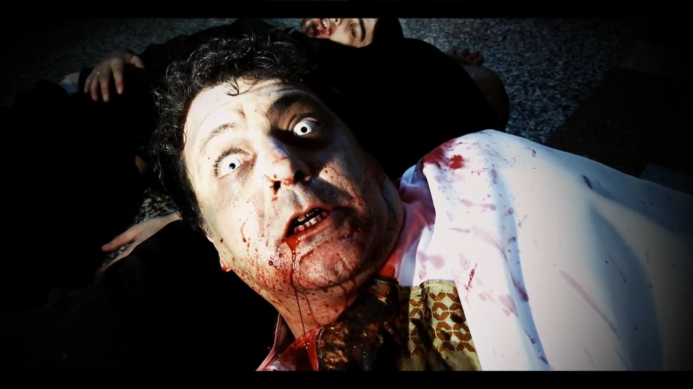 Curas zombis en Azul (2013) Screenshot 2 
