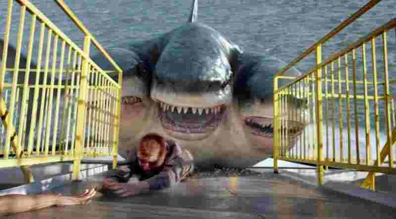 3-Headed Shark Attack (2015) Screenshot 1
