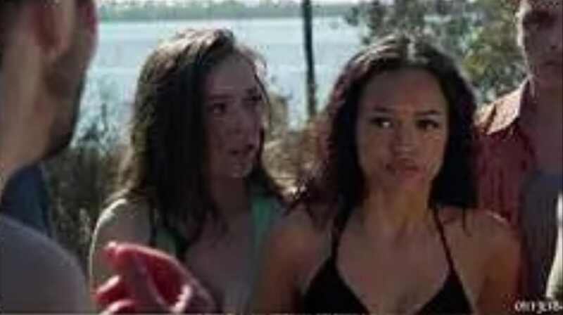3-Headed Shark Attack (2015) Screenshot 5
