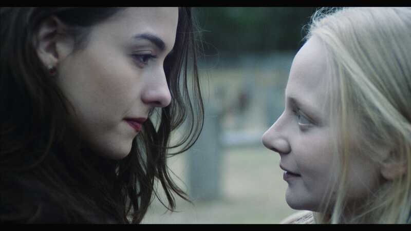 Sweet, Sweet Lonely Girl (2016) Screenshot 4