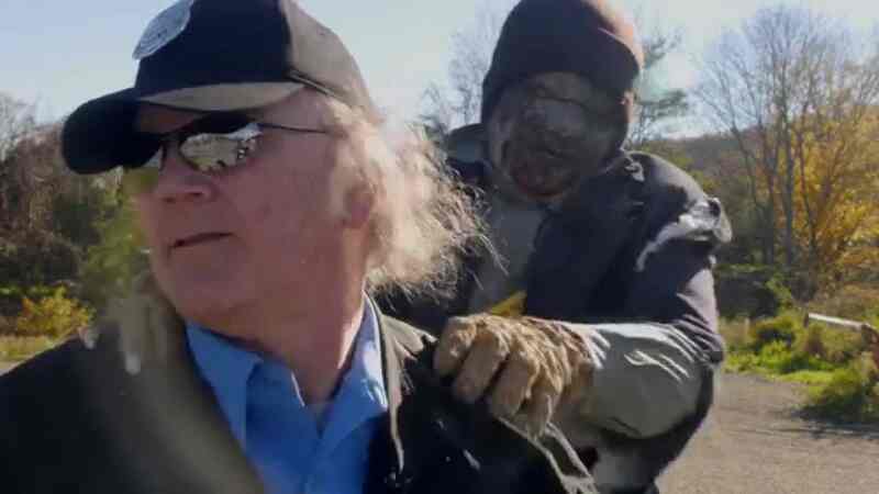 Bigfoot Vs. Zombies (2016) Screenshot 2