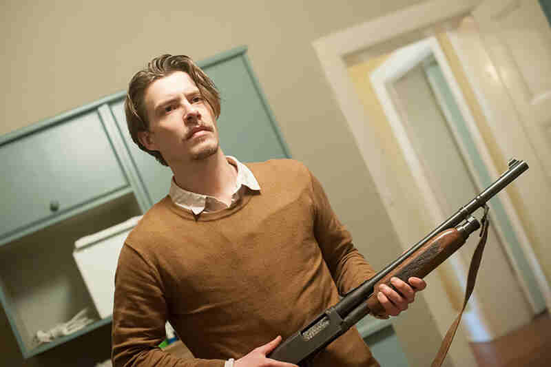Bad Blood (2017) starring Xavier Samuel on DVD DVD Bad Blood (2017) Screenshot 2
