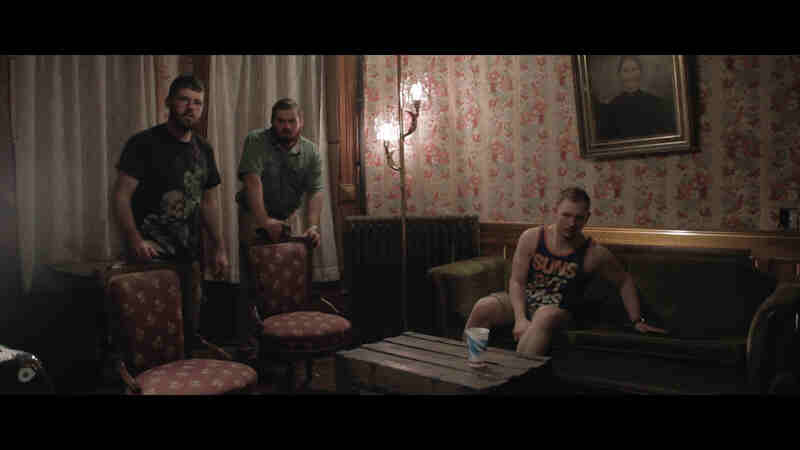 When the Old Phone Rings (2017) Screenshot 3