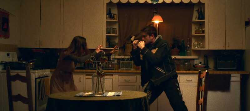 Artik (2019) Screenshot 3