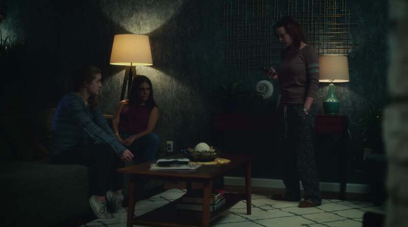 Kindred Spirits (2019) starring Caitlin Stasey on DVD DVD Kindred Spirits (2019) Screenshot 3