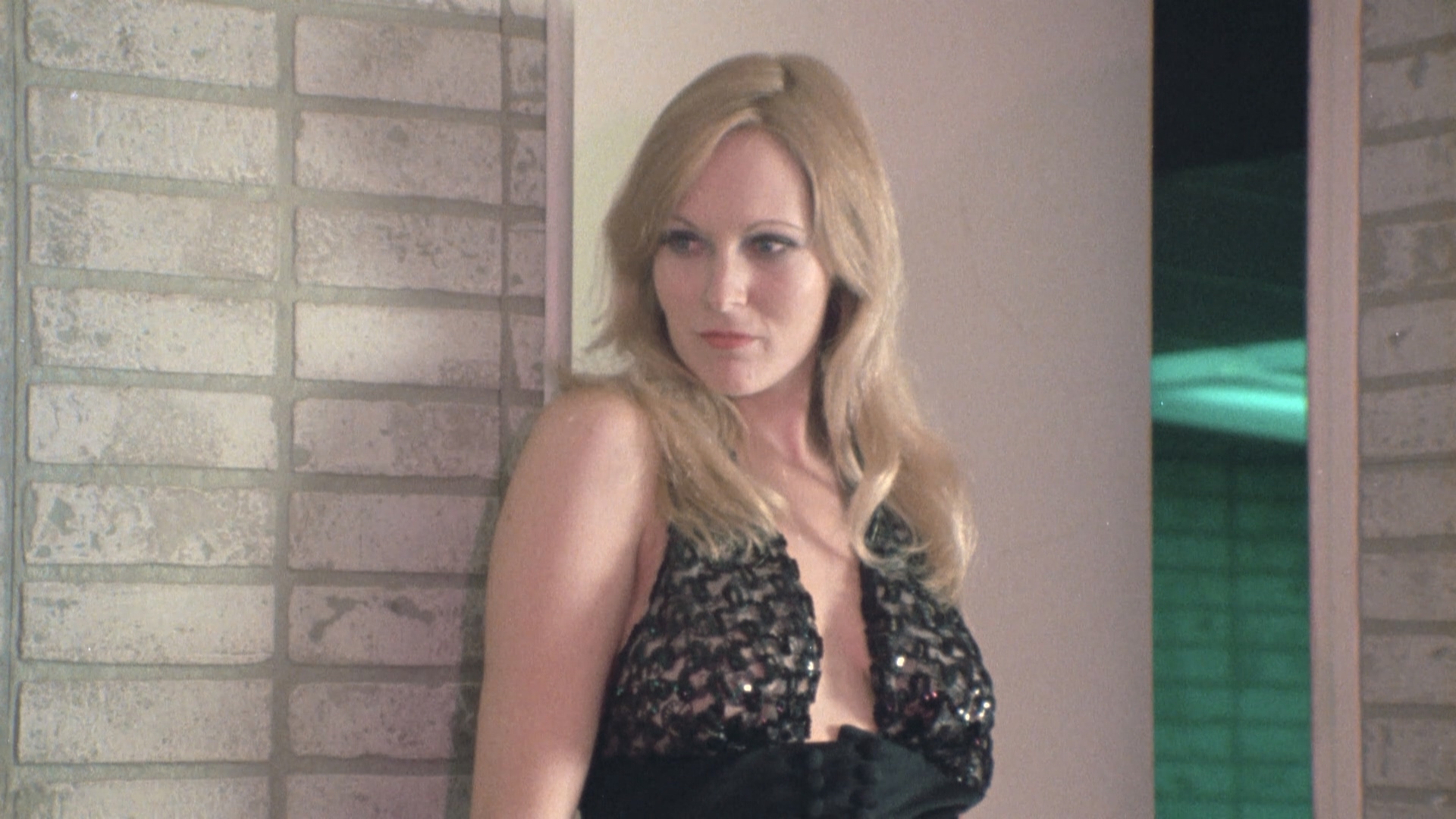 Dames and Dreams (1974) Screenshot 1